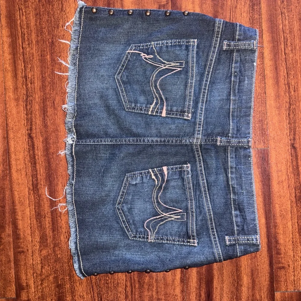 DKNY Dark Blue Frayed Hem Mini Skirt - Picture 2 of 3